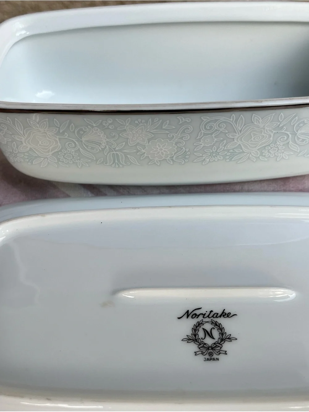 Crown Victoria Fine China Patton Lovelace Covered Butter Dish Ll-20